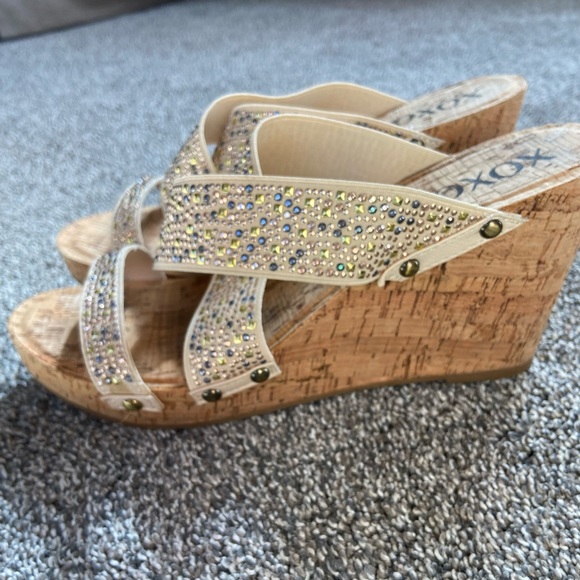 XOXO shoes- wedges - Picture 1 of 11